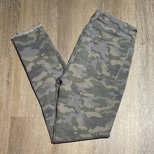 Hudson Barbara Super Skinny Camouflage Jeans Size 27 Raw Hem EUC